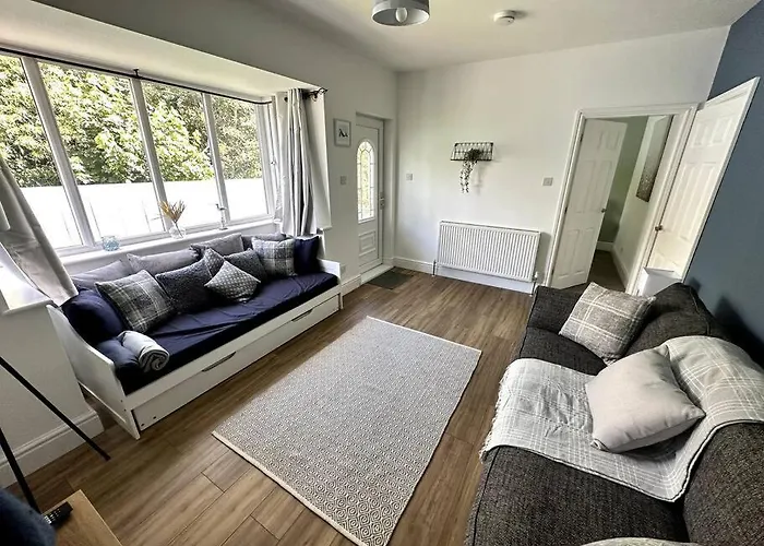 Seaside Snug - Gorgeous 2 Bed Seaside Bungalow